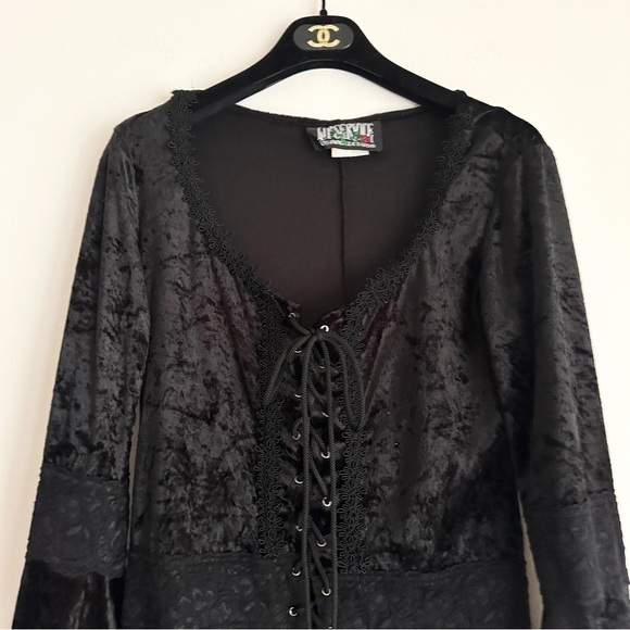 Vintage Lip Service Corset Top - Picture 4 of 10